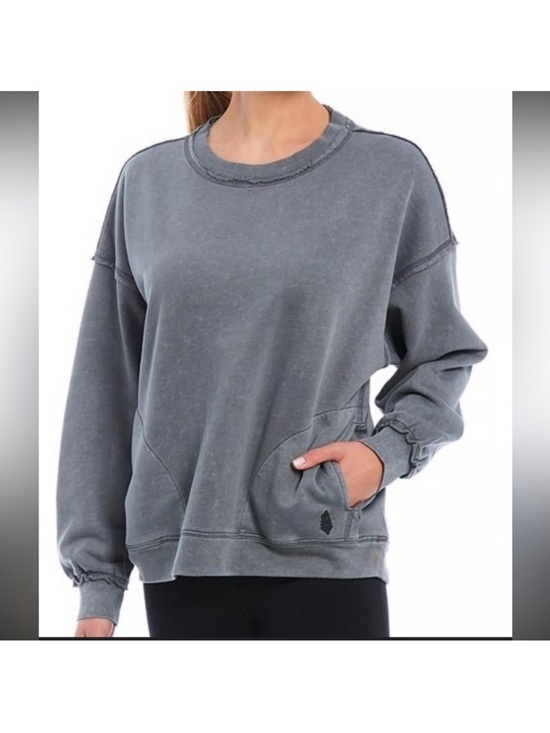 Free People Tops - Free People Movement Metti Crew Sweatshirt Distressed Pullover Size medium